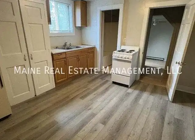 Property at 123 Union St Unit 2, Brewer, ME, 04412, 2 beds, 1 bath, [object Object]