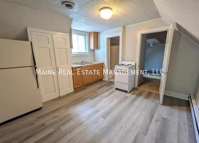 Property at 123 Union St Unit 2, Brewer, ME, 04412, 2 beds, 1 bath, [object Object]