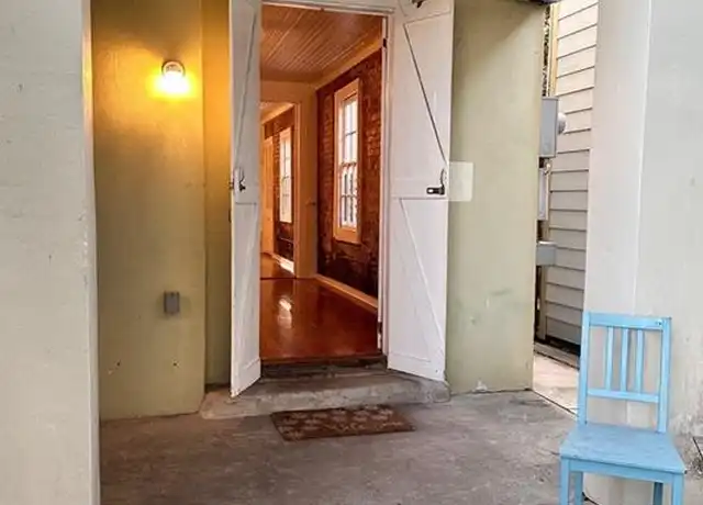 Property at 726 Philip St Unit A, New Orleans, LA, 70130, 1 bed, 1 bath, [object Object]
