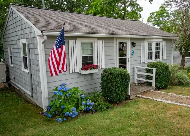 Property at 145 Arnold Rd, Marshfield, MA, 02050, 2 beds, 1 bath, [object Object]