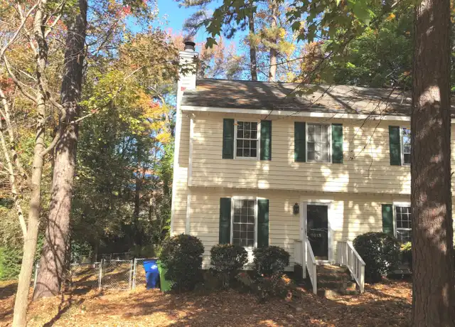 Property at 6013 Applewood Ln, Raleigh, NC, 27609, 2 beds, 1.5 baths, [object Object]