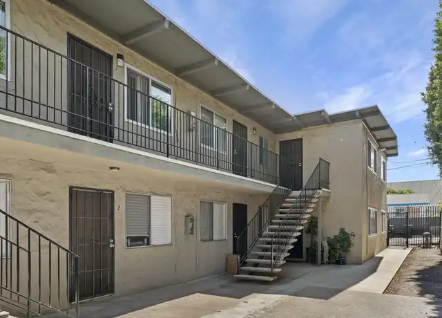 Property at 4030 38th St Unit 6, San Diego, CA, 92105, 1 bed, 1 bath, [object Object]