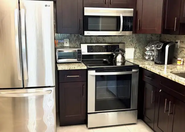 Property at 591 Normandy M, Delray Beach, FL, 33484, 1 bed, 1.5 baths, [object Object]