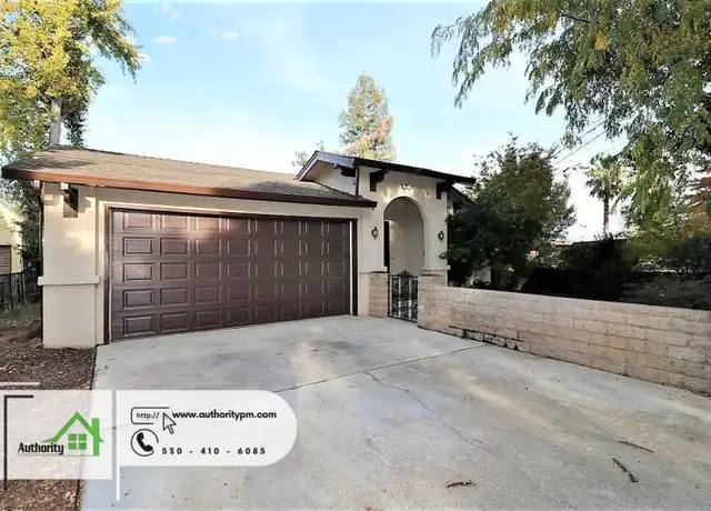 Property at 875 Lakeview Dr, Redding, CA, 96001, 3 beds, 3 baths, [object Object]