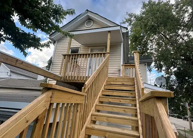Property at 641 Sycamore St Unit B, Hamilton, OH, 45011, 1 bed, 1 bath, [object Object]