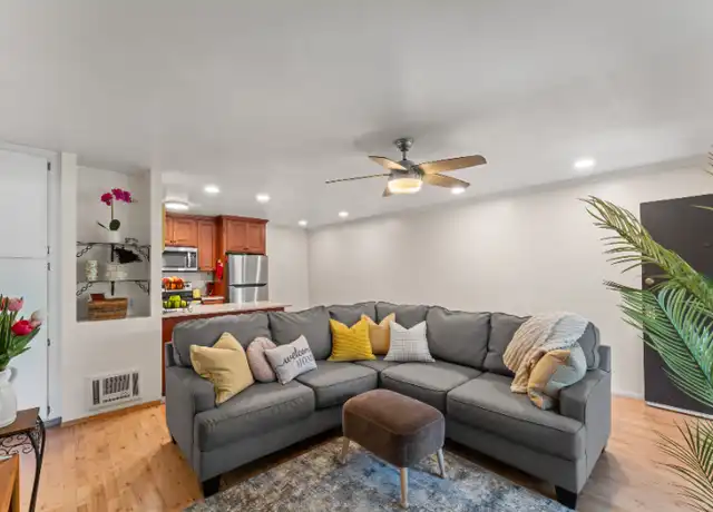 Property at 6376 Rancho Mission Rd #409, San Diego, CA, 92108, 1 bed, 1 bath, [object Object]