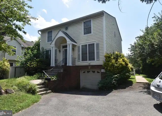 Property at 2508 N Glebe Rd, Arlington, VA, 22207, 3 beds, 2.5 baths, [object Object]