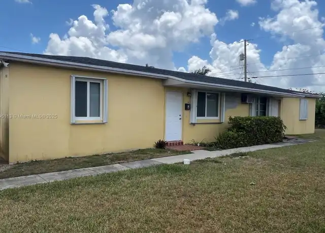 Property at 17962 SW 296th St Unit A, Homestead, FL, 33030, 2 beds, 1 bath, [object Object]
