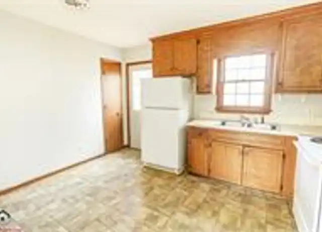Property at 1201 S Grace St Unit 1, Rocky Mount, NC, 27803, 2 beds, 1 bath, [object Object]