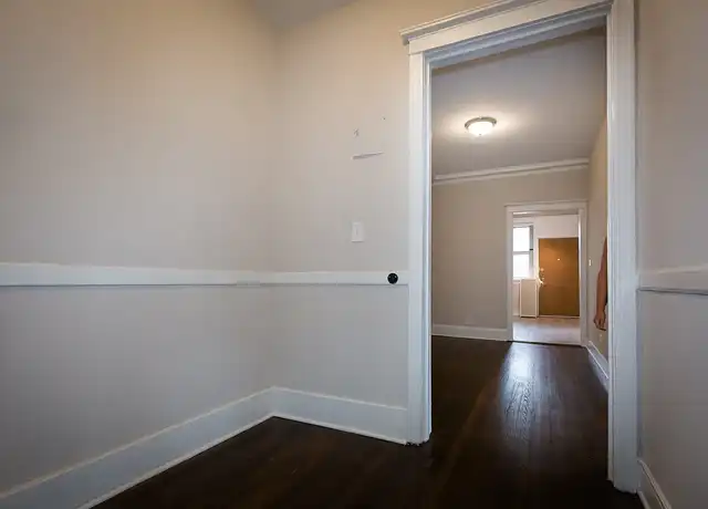 Property at Ivy at Greenwood - 5237 S Greenwood Ave, Chicago, IL, 60615, 3 beds, 1 bath, [object Object]