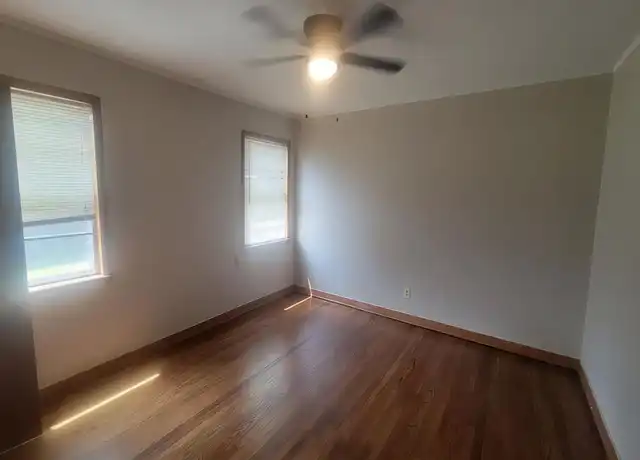 Property at 3562 Macon Rd, Memphis, TN, 38122, 2 beds, 1 bath, [object Object]
