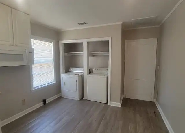 Property at 3562 Macon Rd, Memphis, TN, 38122, 2 beds, 1 bath, [object Object]
