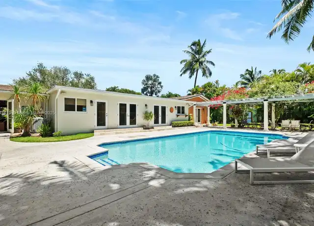 Property at 8220 SW 162nd St, Palmetto Bay, FL, 33157, 4 beds, 3 baths, [object Object]
