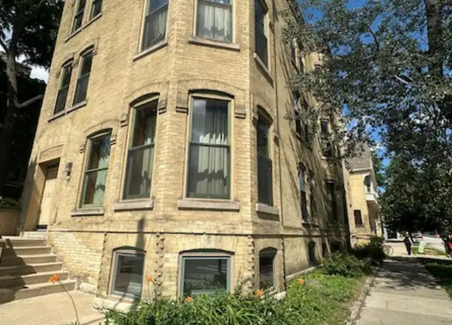 Property at 802 N Van Buren St Unit 3rd Floor, Milwaukee, WI, 53202, 1 bed, 1 bath, [object Object]