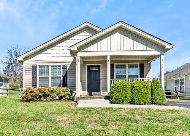 Property at 903 Old Vinton Mill Rd NE, Roanoke, VA, 24012, 2 beds, 1 bath, [object Object]