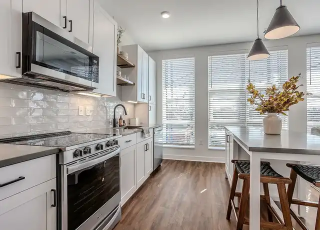 Property at Fifth x Northwest - 1350 W 5th Ave, Columbus, OH, 43212, 0 beds, 1 bath, [object Object]