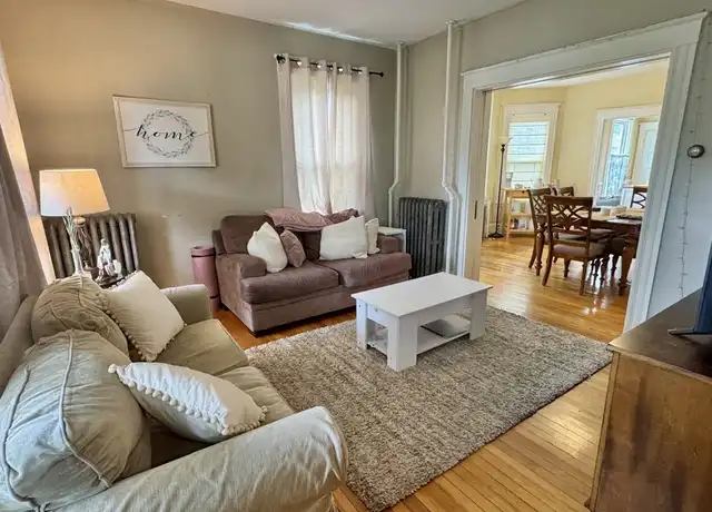 Property at 17 Chase Ave Unit 1, Lexington, MA, 02421, 2 beds, 1 bath, [object Object]