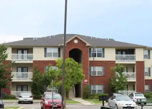 Property at 1060 Mountainview Rd NE Unit 103, Hartselle, AL, 35640, 3 beds, 1 bath, [object Object]