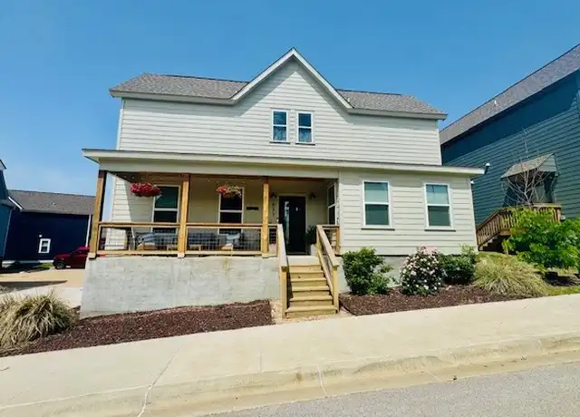 Property at 833 S One Mile Rd, Fayetteville, AR, 72704, 2 beds, 2.5 baths, [object Object]