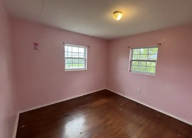 Property at 1345 Lakeview Dr, Clermont, FL, 34711, 2 beds, 2 baths, [object Object]