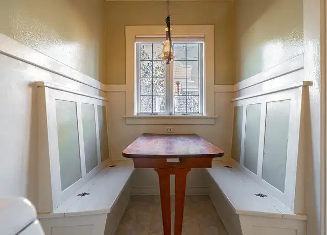 Property at Broadway Court - 425 10th Ave E, Seattle, WA, 98102, 0 beds, 1 bath, [object Object]