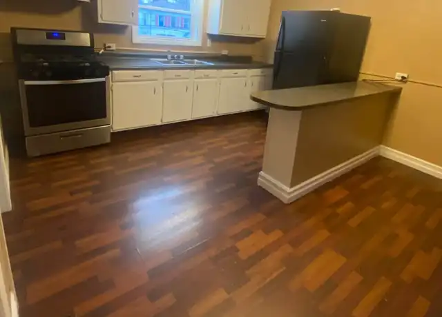 Property at 52 E 7th St, Oswego, NY, 13126, 3 beds, 1 bath, [object Object]