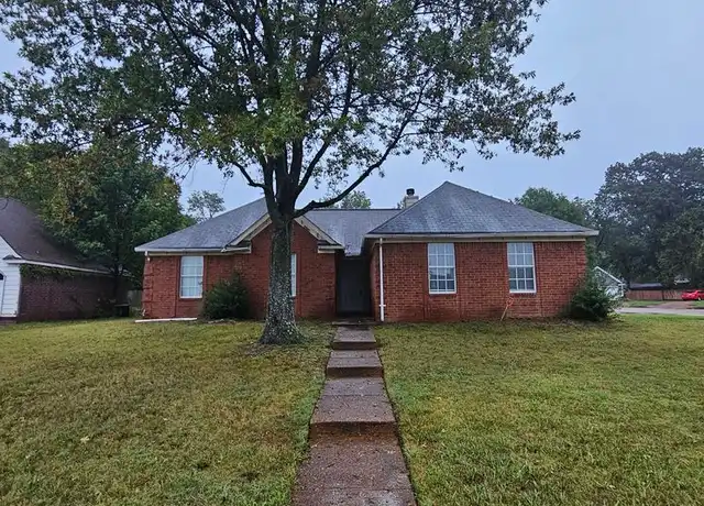 Property at 35 Village Dr, Oakland, TN, 38060, 3 beds, 2 baths, [object Object]