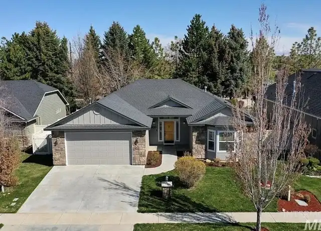 Property at 850 W Heather Woods Dr, Nampa, ID, 83686, 3 beds, 2 baths, [object Object]
