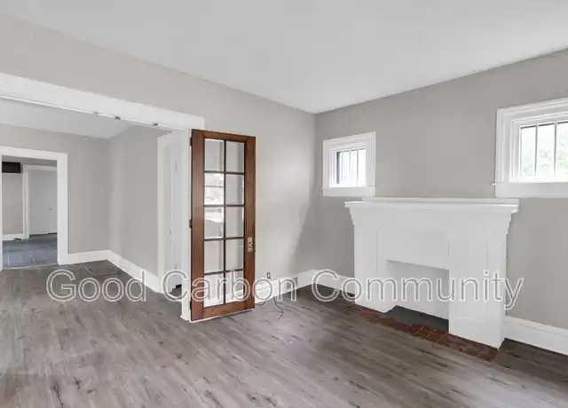 Property at 246 Tremont St Unit 1, North Tonawanda, NY, 14120, 3 beds, 1 bath, [object Object]