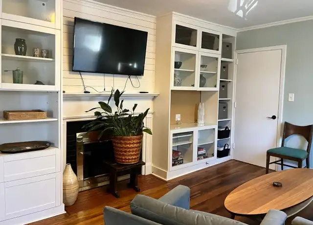 Property at 1705 Ruffin St, Durham, NC, 27701, 2 beds, 1 bath, [object Object]