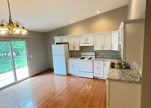 Property at 1024 Donnie Ct, Lincoln, NE, 68522, 3 beds, 2 baths, [object Object]