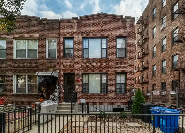 Property at 32-79 33rd St Unit 2F, Astoria, NY, 11106, 1 bed, 1 bath, [object Object]