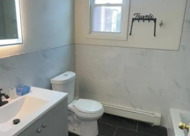 Property at 708 E Jersey St, Elizabeth, NJ, 07201, 3 beds, 1 bath, [object Object]