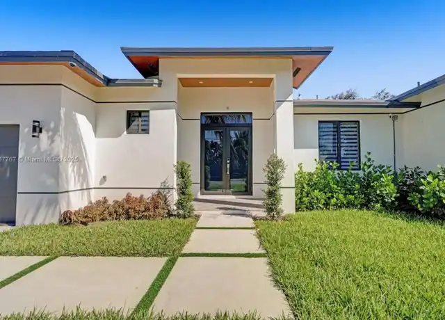 Property at 1930 SW 36th Ave, Fort Lauderdale, FL, 33312, 5 beds, 2.5 baths, [object Object]