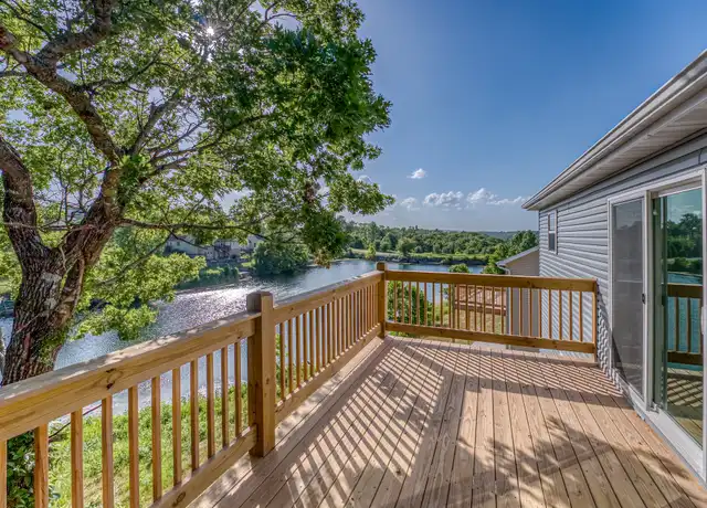 Property at 220 E Sunset Cove Ln, Branson, MO, 65616, 4 beds, 2.5 baths, [object Object]