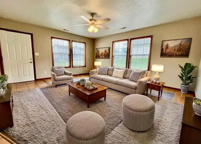 Property at 622 Willow Ln Unit a, Peculiar, MO, 64078, 3 beds, 2 baths, [object Object]