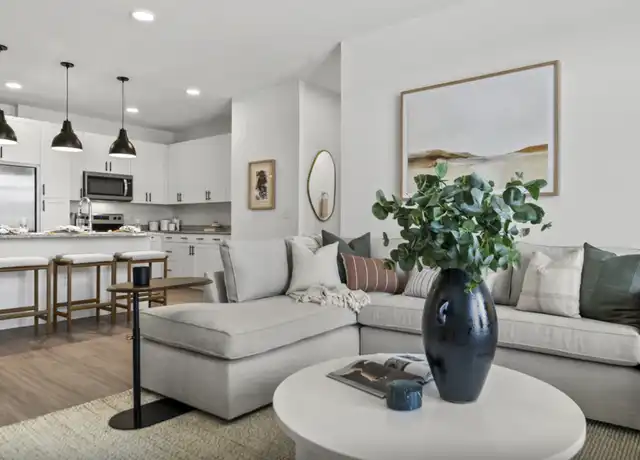 Property at 6506 Decker Ln, Austin, TX, 78724, 2 beds, 2 baths, [object Object]