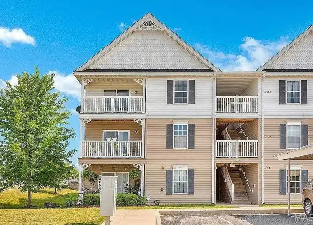 Property at 11201 Spring Creek Ln, O Fallon, MO, 63368, 2 beds, 2 baths, [object Object]