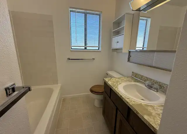 Property at 2023 9th Ave N Unit 4, Billings, MT, 59101, 2 beds, 1 bath, [object Object]