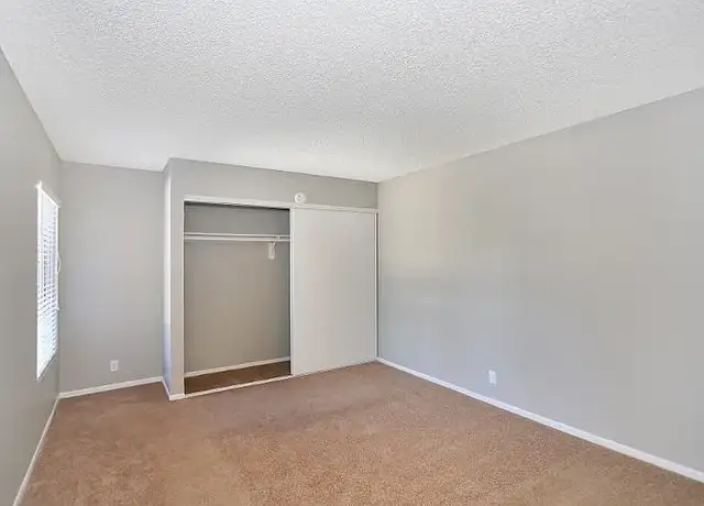 Photo of 43336 Gadsden Ave, Lancaster, CA 93534