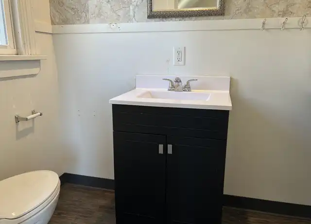 Property at 720 7th Ave N Unit 3, Fort Dodge, IA, 50501, 1 bed, 1 bath, [object Object]