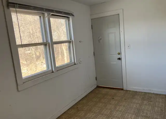 Property at 720 7th Ave N Unit 3, Fort Dodge, IA, 50501, 1 bed, 1 bath, [object Object]