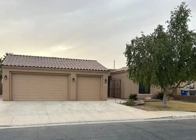 Property at 1655 S 34th Ave, Yuma, AZ, 85364, 4 beds, 3 baths, [object Object]