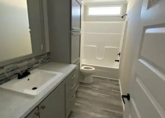 Property at 397 Sunshine Dr, Nokomis, FL, 34275, 3 beds, 2 baths, [object Object]