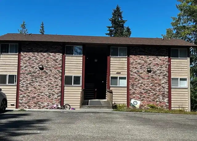 Property at 1036 W 17th St Unit 01, Port Angeles, WA, 98363, 2 beds, 1 bath, [object Object]