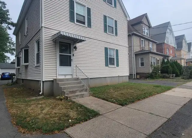 Property at 37 Wakefield Ct Unit 3, New Britain, CT, 06053, 1 bed, 1 bath, [object Object]
