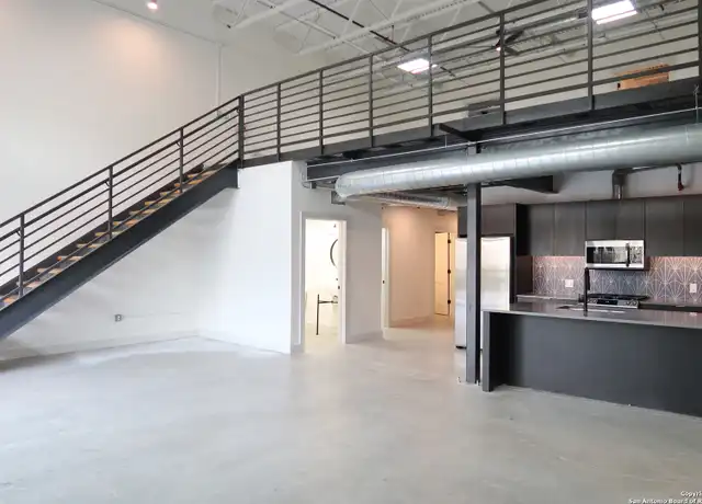 Property at 215 Coca-Cola Pl Unit 306, San Antonio, TX, 78219, 4 beds, 1.5 baths, [object Object]