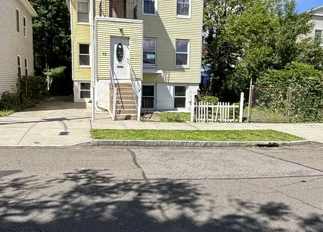 Property at 15 Walnut St Unit 1, New Haven, CT, 06511, 3 beds, 1 bath, [object Object]