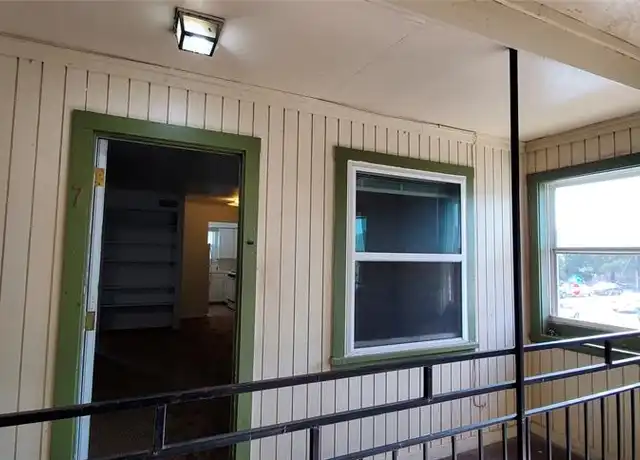 Property at 2404 Louise St, Denton, TX, 76201, 2 beds, 1 bath, [object Object]