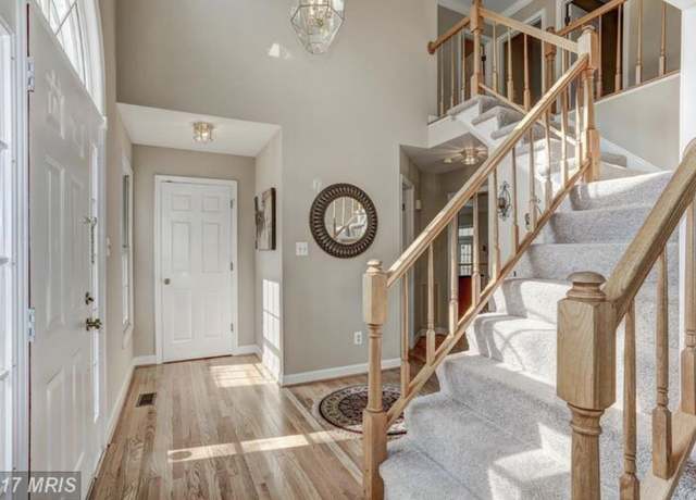 Photo of 15412 Whitechapel Ct, Centreville, VA 20120